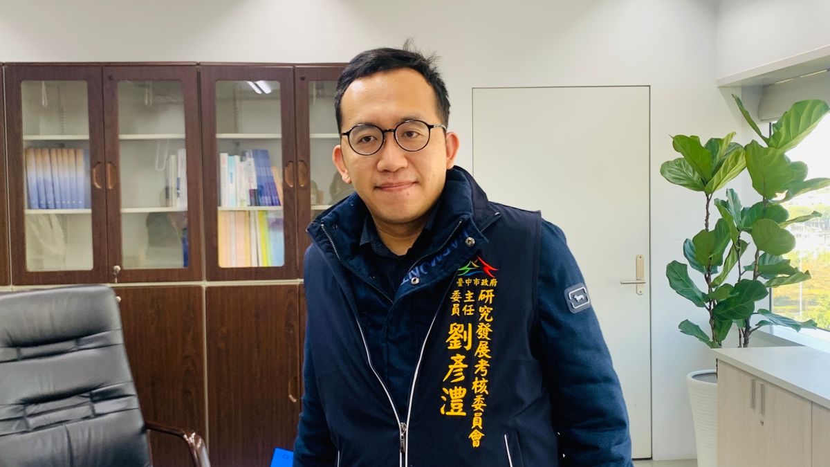 ▲台中市政府研考會主委劉彥澧表示，「中台灣區域治理平台」的擴大，有助地方施政完備，毋須過度以政治語言解讀。（圖／記者顏幸如攝，2023.01.31）