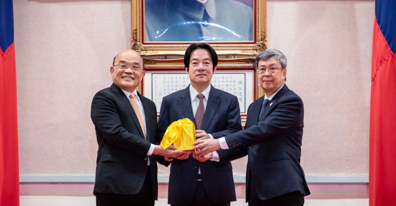 ▲陳建仁接任閣揆致詞時表示,行政院長為人生最後公職,意指不想涉入選舉。(圖/總統府提供)