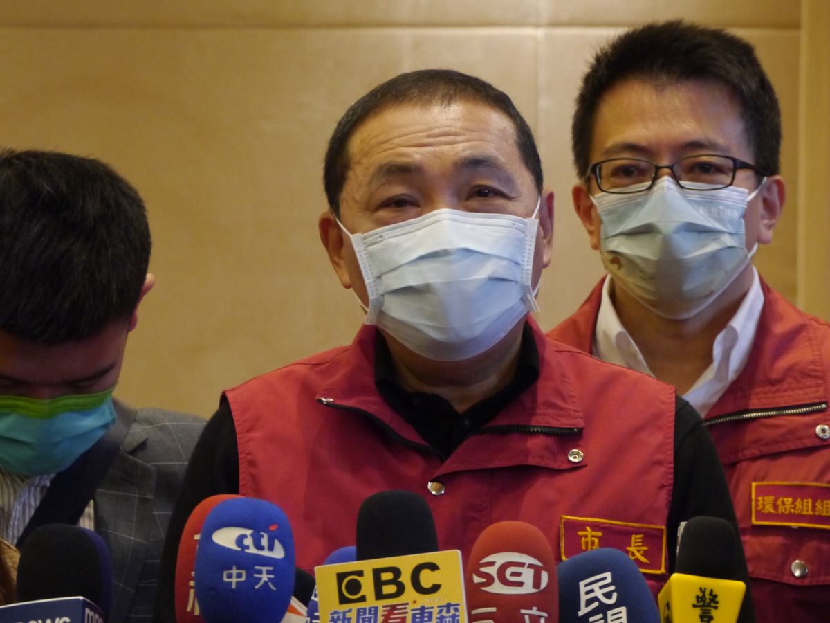 ▲外傳郭台銘有意組非綠陣營拚2024出線，侯友宜受訪重申大家一起共同團結面對。（圖 ／記者吳嘉億攝，2023.02.01）