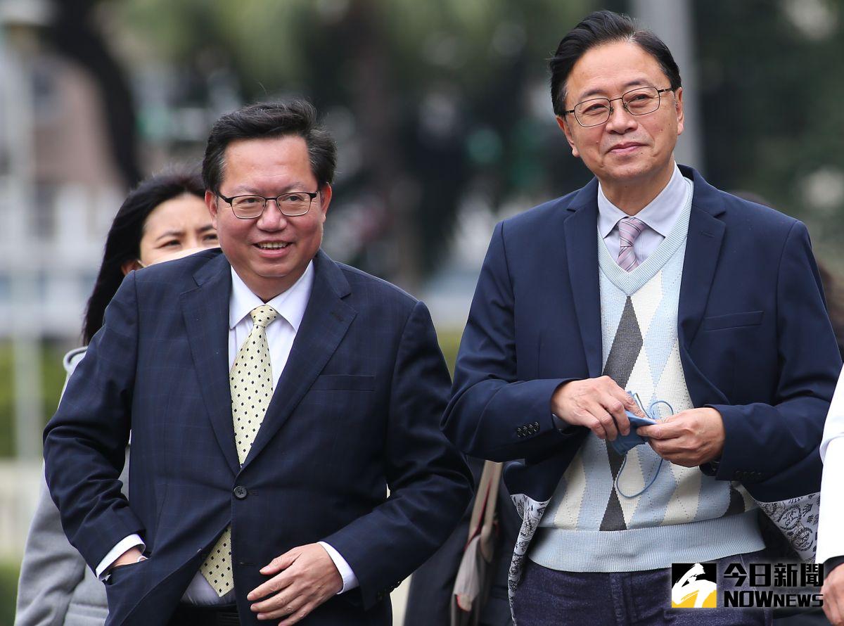 ▲行政院副院長鄭文燦（左）、桃園市長張善政（右）院會結束後一同接受媒體採訪。（圖／記者葉政勳攝 , 2023.02.02）