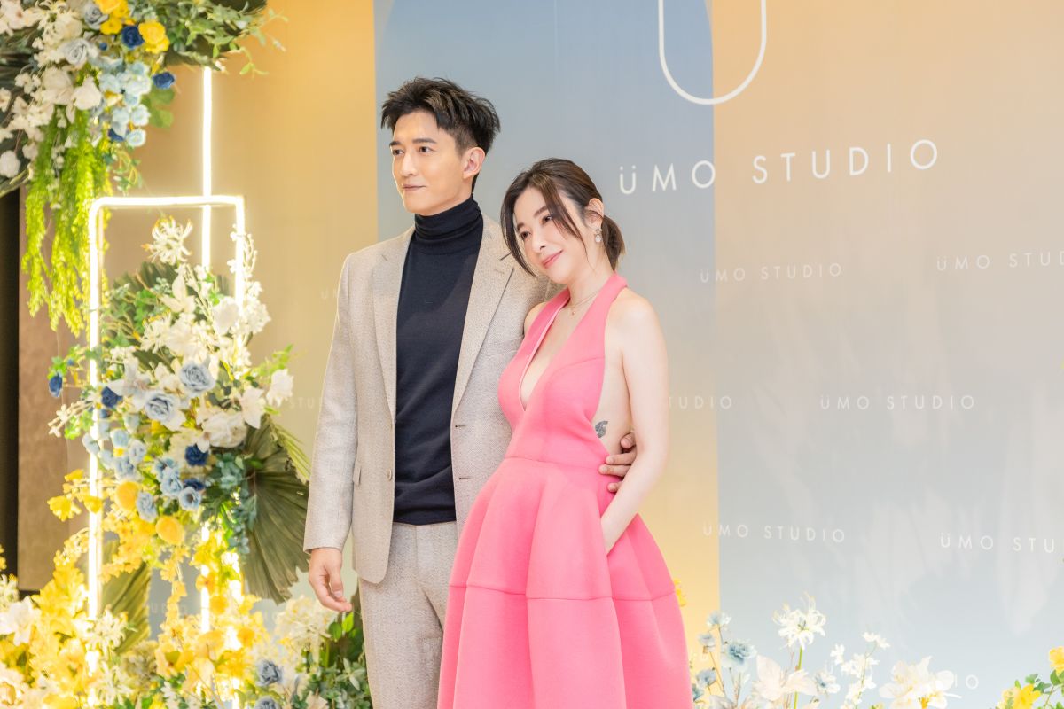 ▲王家梁（左）帶孕妻許維恩現身。（圖／Umo）