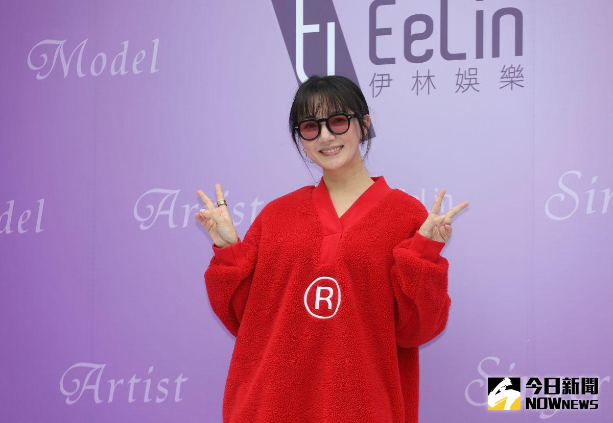 ▲李杏拜月老，條件列出男友年薪要破百萬。（圖／記者陳明中攝）