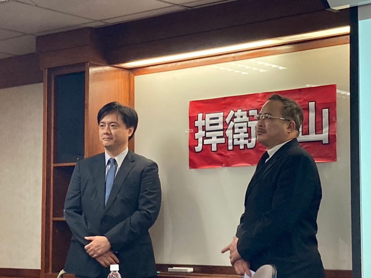 ▲泰山公司派今（2）日才剛舉行記者會，痛批獨立董事陳敏薰背叛公司派倒向市場派，不久後，市場派透過獨董發佈重大訊息公告，擬在3月16日召開股東臨時會。（圖／記者鄭妤安攝影）