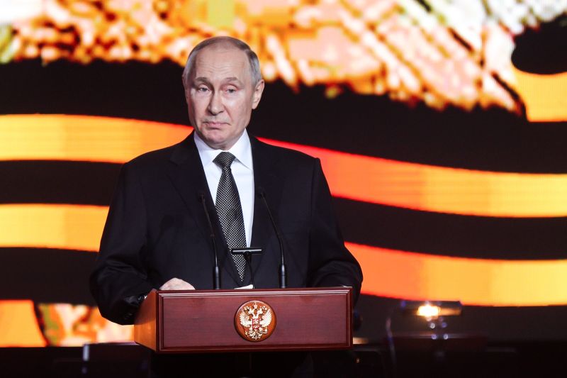 ▲俄羅斯總統蒲亭（Vladimir Putin）週四在伏爾加格勒發表談話，重申將擊敗烏克蘭與納粹主義。（圖／美聯社／達志影像）