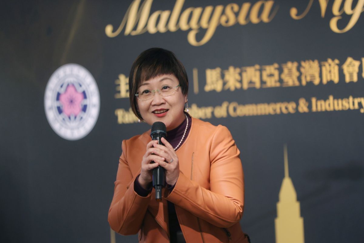 ▲僑委會委員長徐佳青表示，今年擴大辦理就業博覽會，在北、中、南各舉辦一場，申請參加的企業家數突破300家。（圖／總統府提供）