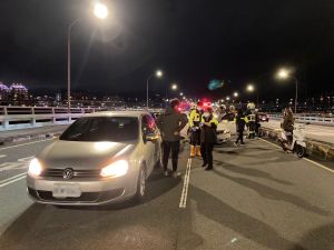 新北城林橋重大車禍！5車連環追撞　3人受傷送醫
