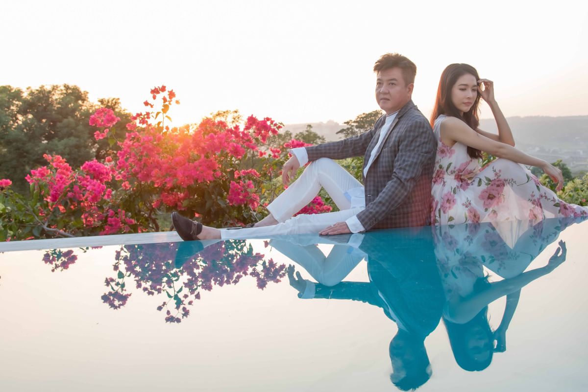 ▲陳志雄（左）長相酷似翁立友。（圖／音圓唱片提供）