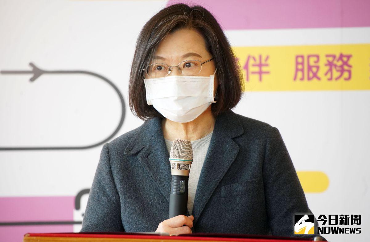 ▲蔡英文指出，中央要加強照顧經濟相對弱勢的族群，也規劃由中央補助各縣市政府，來充實實物銀行的冷藏及冷凍設備，讓實物銀行可以提供更豐富的食材跟物資。（圖／記者李春台攝，2023.02.04）