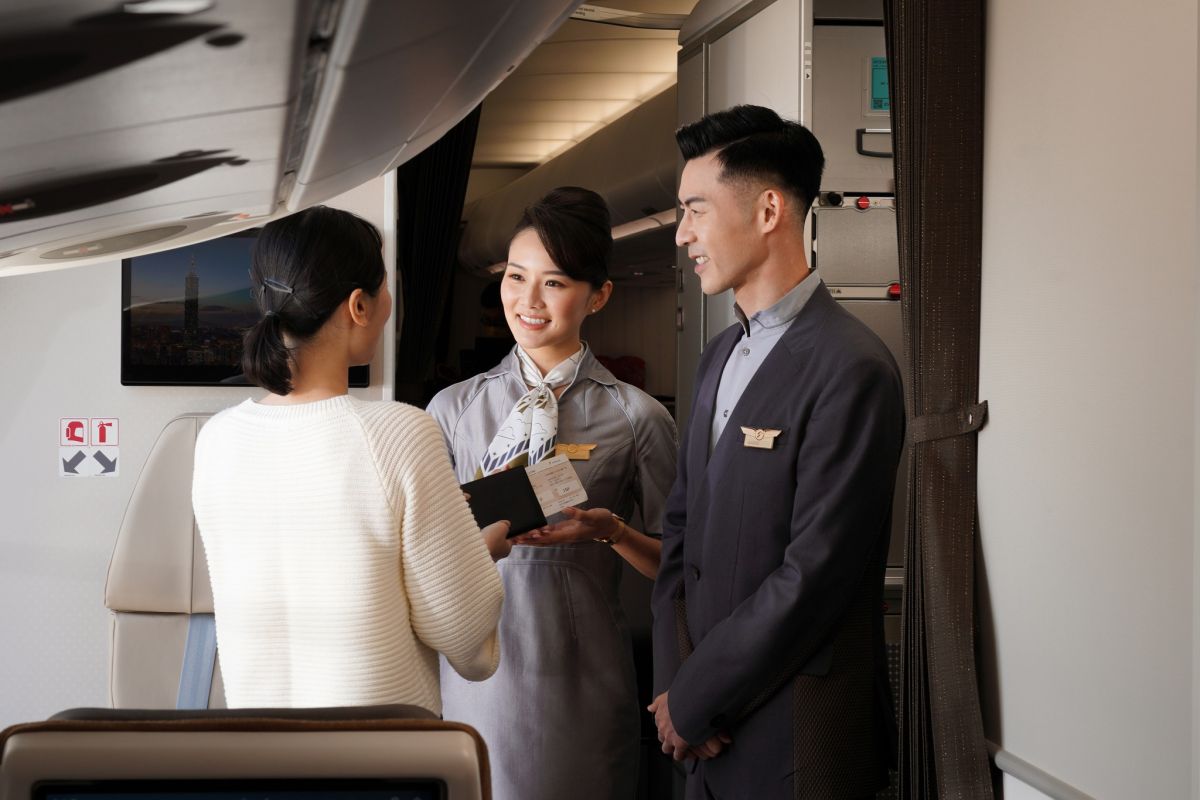 ▲今（6）日星宇航空也在臉書宣布將釋出91個職缺徵才計畫，將於本季啟動空服組員等6大儲備職缺，開出最大部分37K的薪資條件，其中空服組員將於今年第2季開始報到。（圖／取自星宇官方臉書）