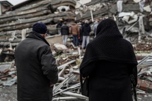 土耳其氣溫降震後救援受阻　民眾困瓦礫堆喊救命
