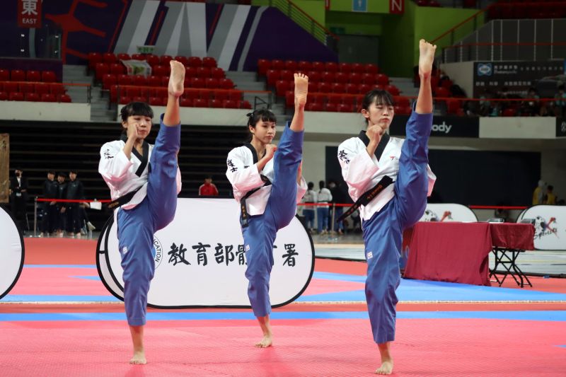 ▲基隆女中的葉伃明、謝慈恩和簡湘玲獲上屆全中錦女子團體3人組金牌。官方提供