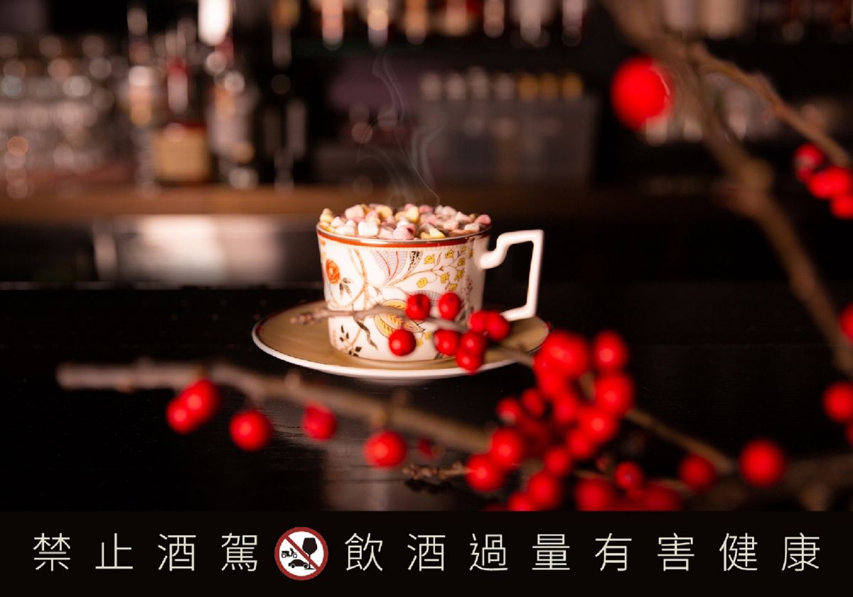 ▲台北萬豪INGE'S Bar & Grill，節慶限定熱調酒「花好月圓」450元+10%。（圖／業者提供）