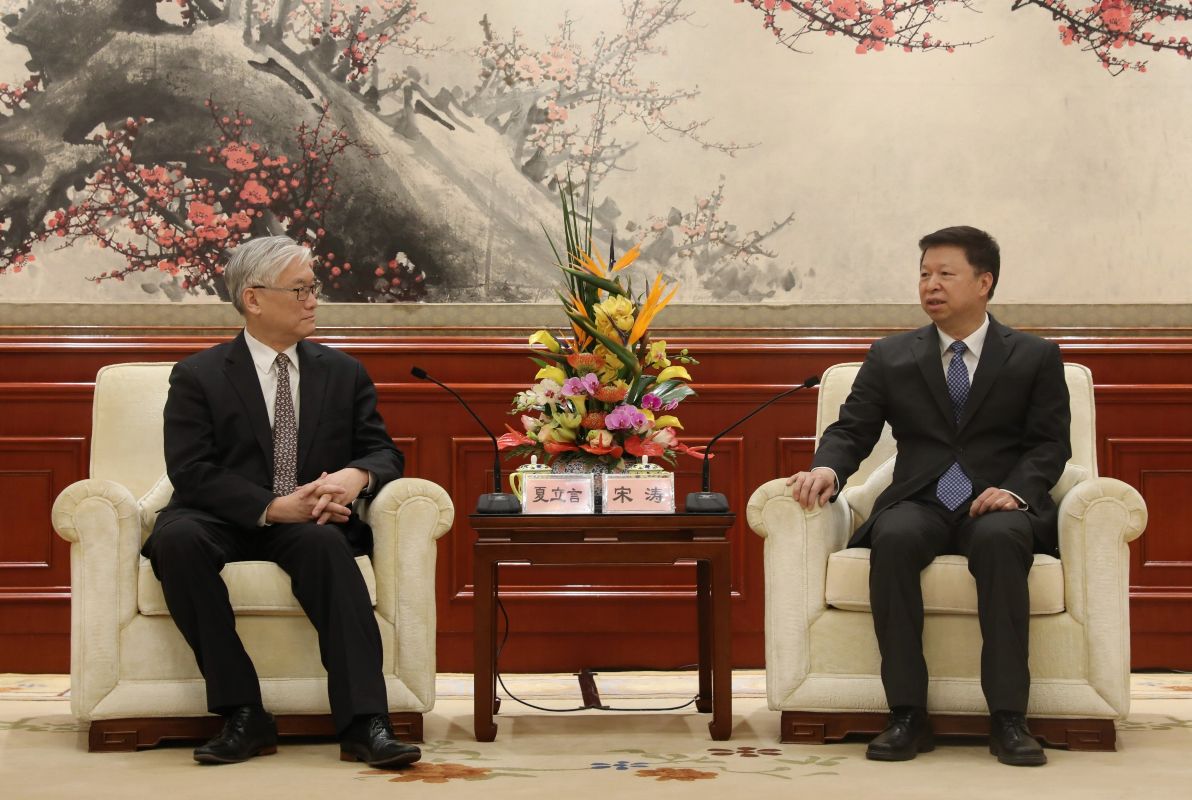 ▲國民黨副主席夏立言與中國國台辦主任宋濤會面，引發台灣社會譁然。（圖／國民黨提供）