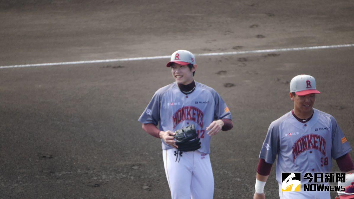 ▲樂天桃猿陳冠宇。（圖／吳政紘攝）