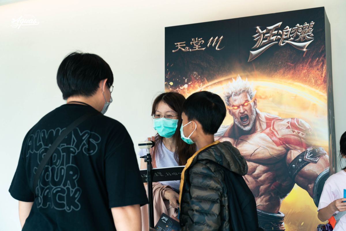 ▲場內環廊遊戲「雄派！超狂神隊友」。圖／高雄全家海神隊提供