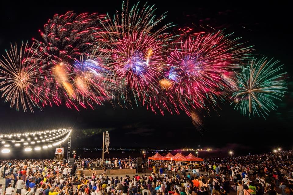 ▲新北捷運局比照淡水輕軌開通，安坑輕軌開通也將舉辦嘉年華晚會同樂，10分鐘煙火秀、歌手演唱會就在今晚登場！（示意圖／翻攝自新北旅客臉書）