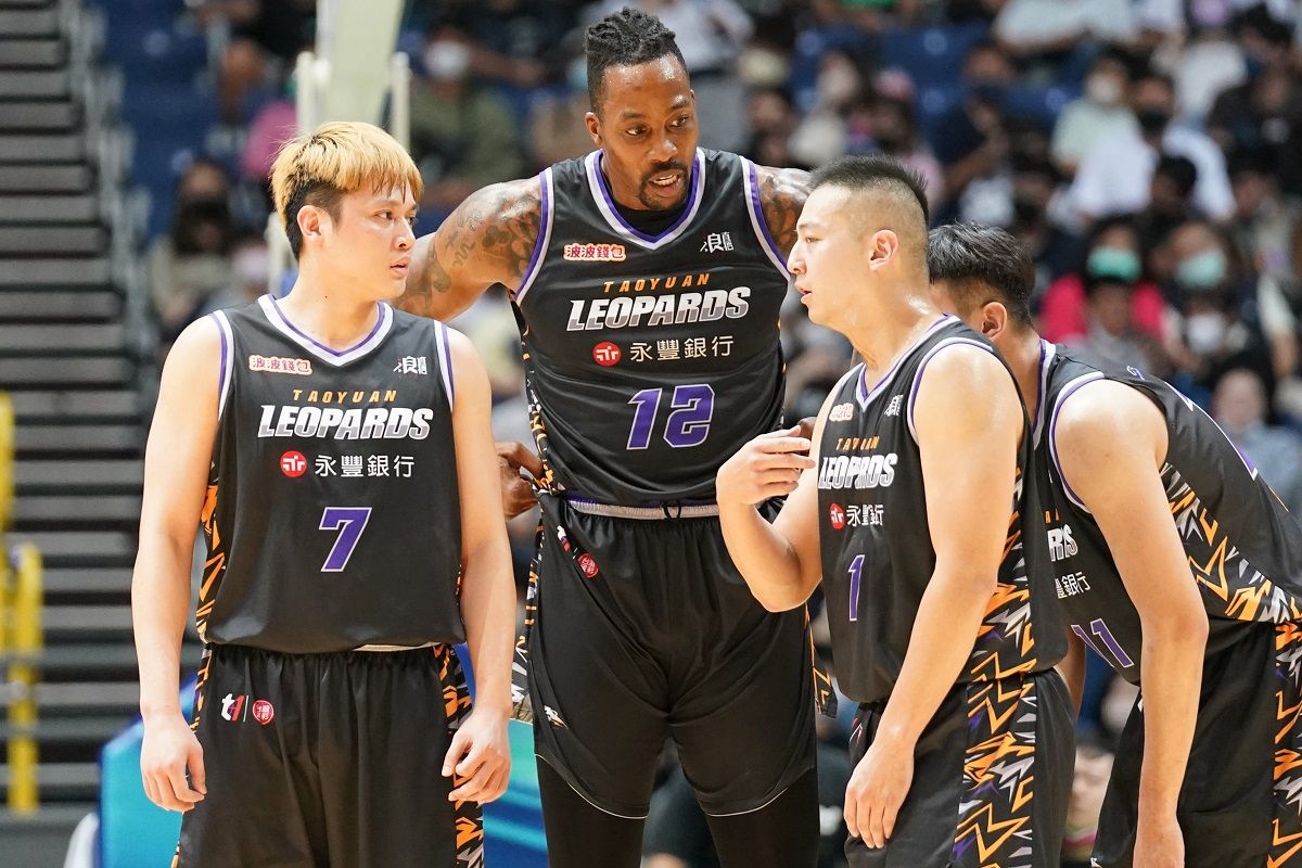 ▲「魔獸」霍華德和場上隊友溝通。（圖／T1提供）