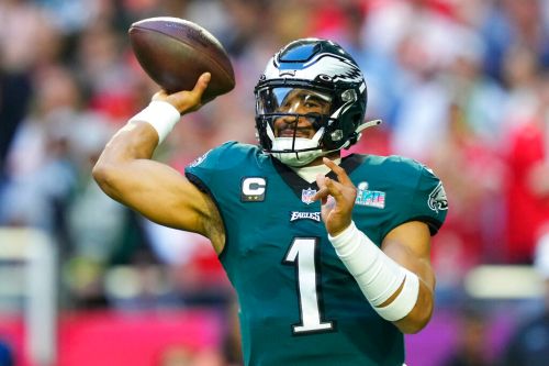 NFL開幕戰／世仇組合老鷹對決牛仔！賽事轉播、運彩資訊一次看
