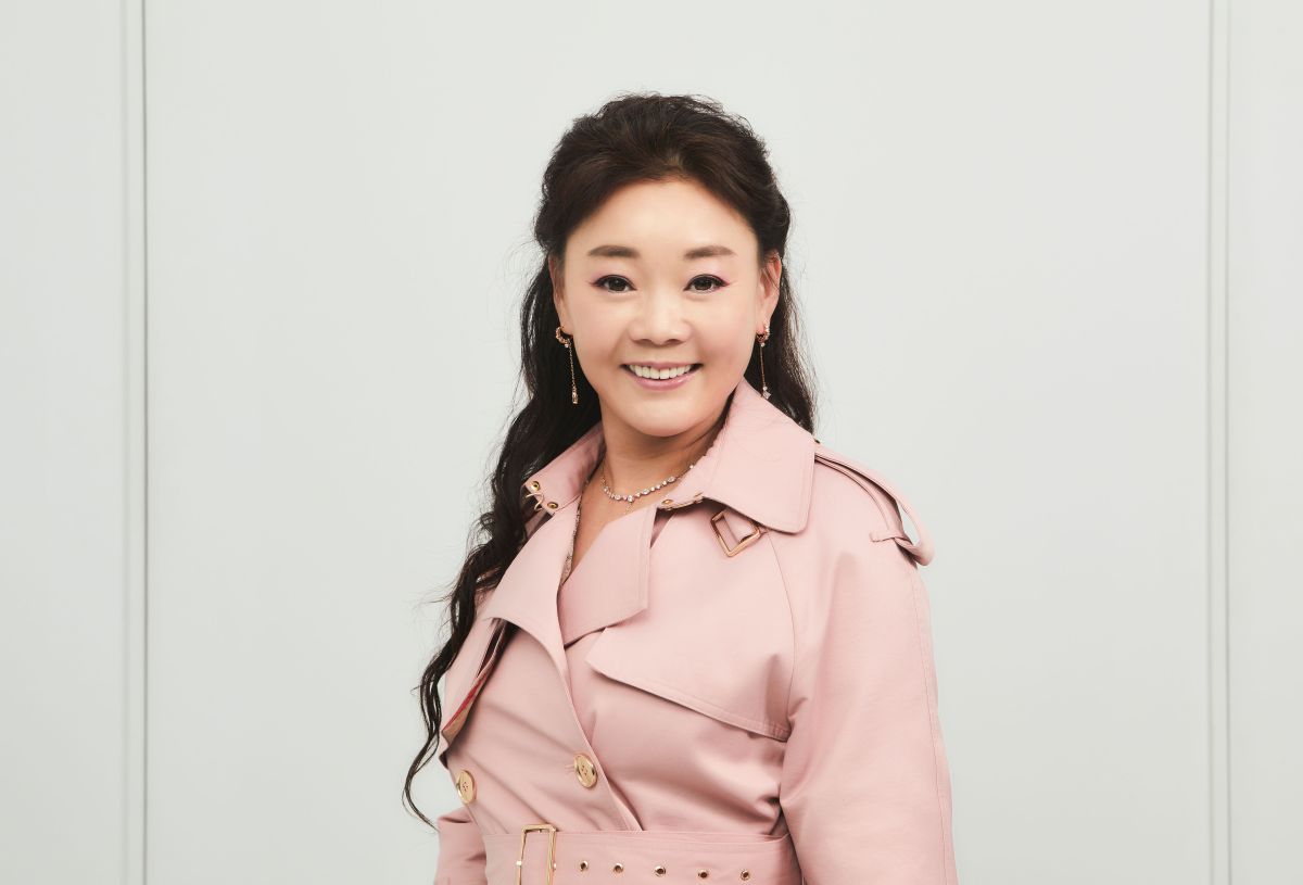 ▲不輕言放棄的精神，讓李君君榮譽顧問成功逆轉貧困，活出人生新光彩。（圖／品牌提供）