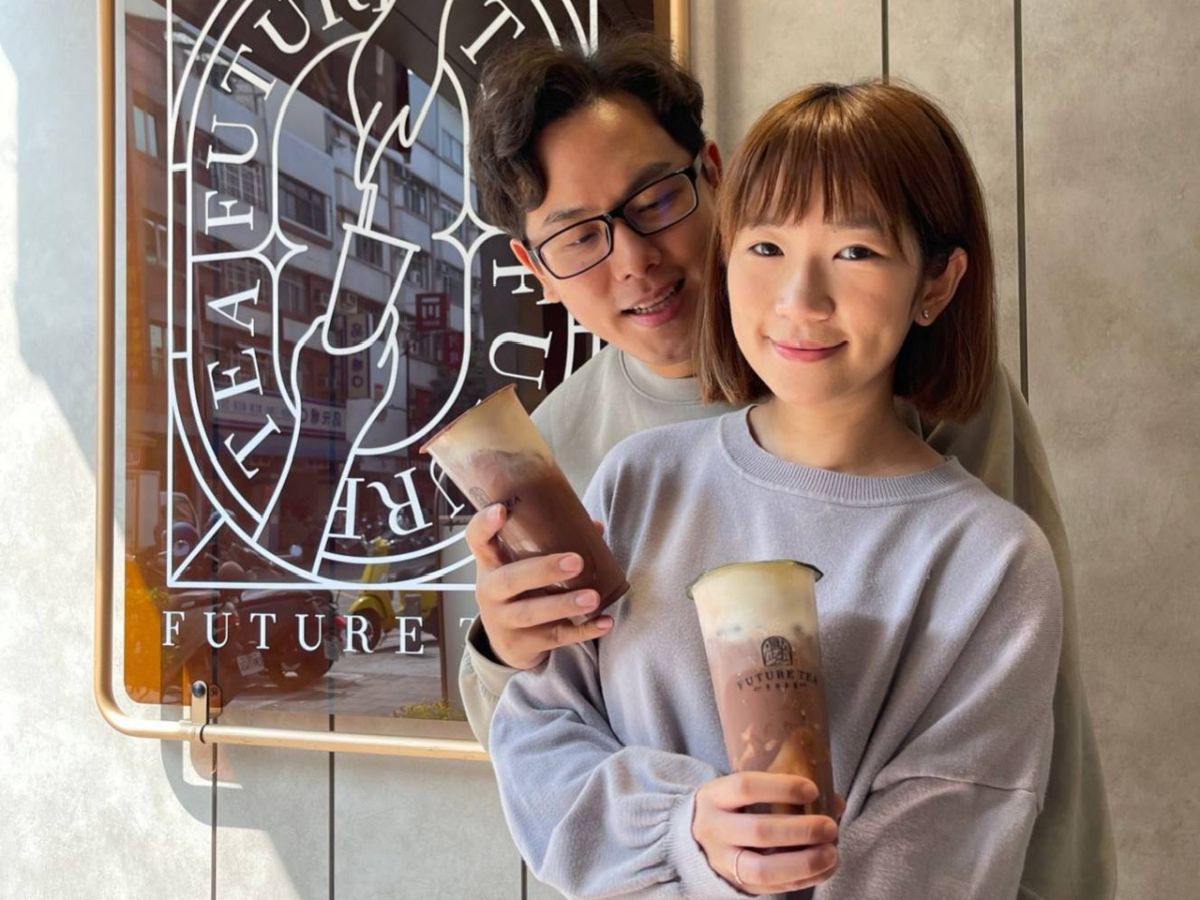 ▲手搖飲業者創新口味，開發出「雪頂法芙娜可可」，非常受到情侶歡迎，喝在嘴裡、甜在心裡。（圖／芙奇茶苑提供）