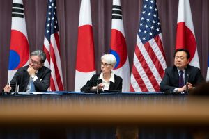日媒：美日韓峰會　美日美韓2聯盟將一體化
