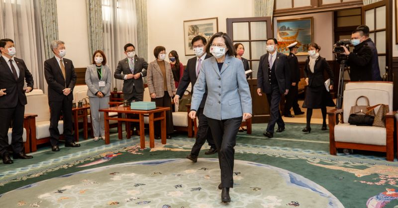 ▲蔡英文接見聖文森及格瑞那丁外交、外貿、區域統合暨僑務部長彼德絲。（圖／總統府提供）