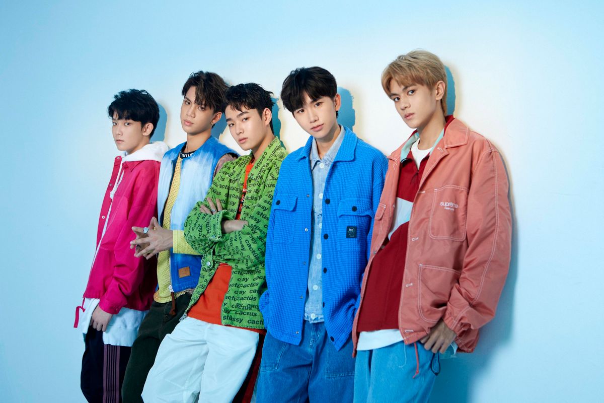 ▲AcQUA源少年由林毓家（左起）、李秉諭、須弘道、黃莑茗、盧佾暘組成。（圖／寬宏藝術提供）