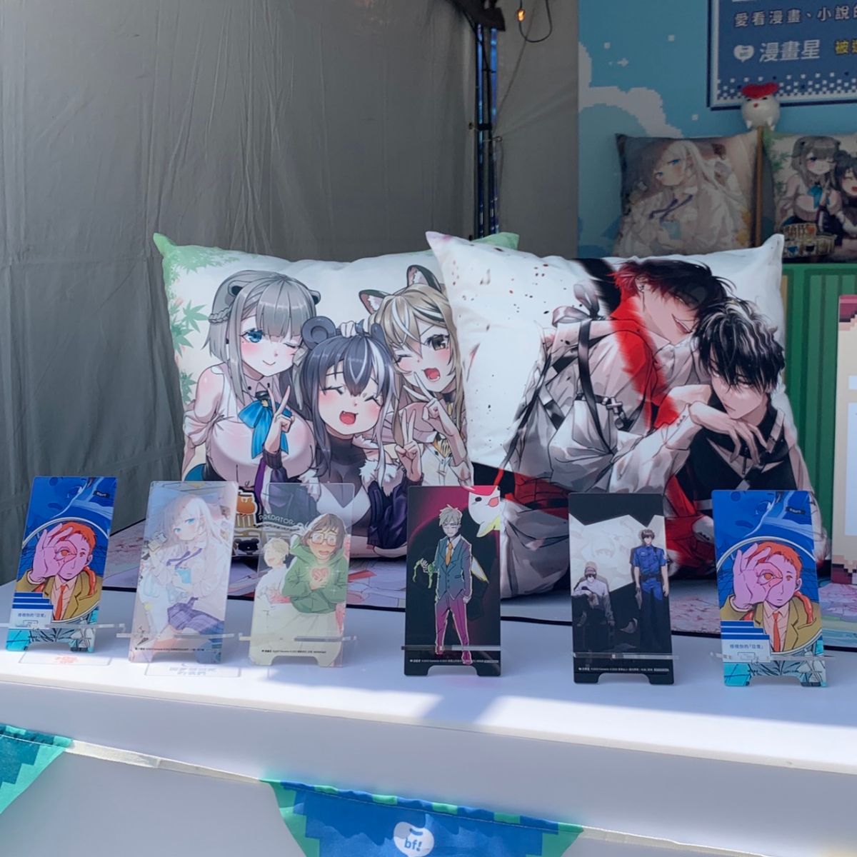 ▲《被選上的孩子們》精美周邊深受好評，獲得方式將於漫畫星報報IG陸續釋出。（圖／漫畫星提供）