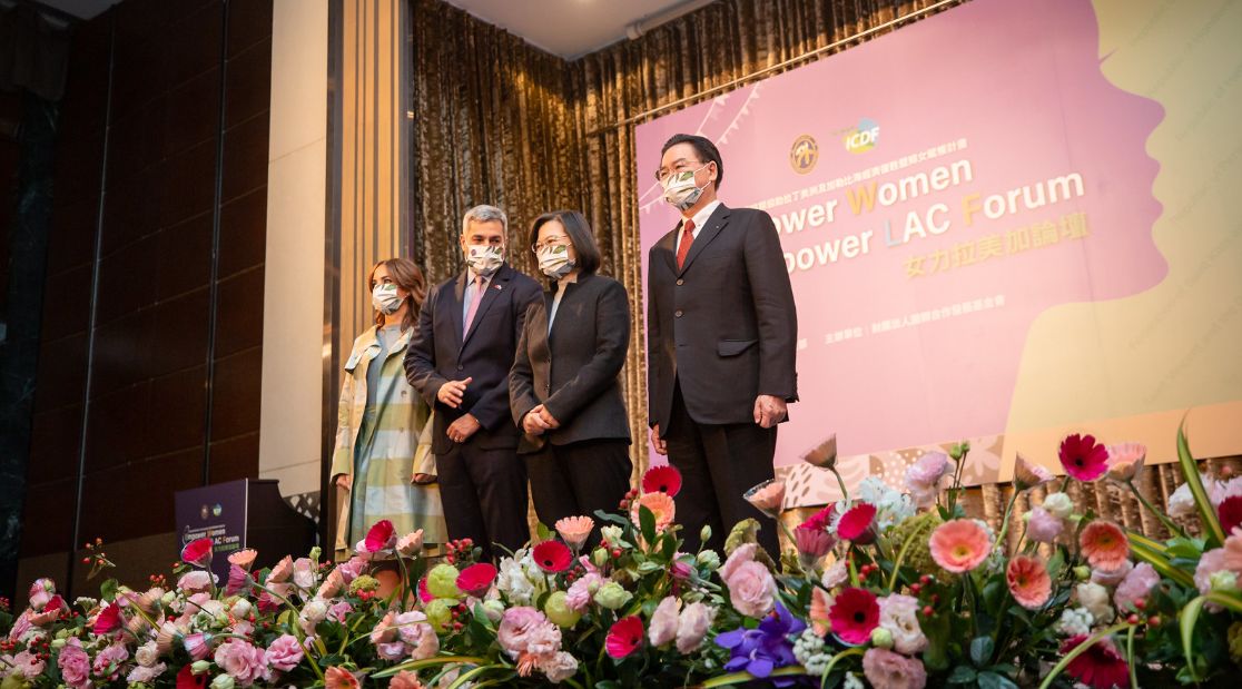 ▲蔡英文出席女力拉美加論壇開幕典禮，期盼繼續推動女性經濟賦權，也促進全球疫後經濟振興及復甦。（圖／總統府提供）