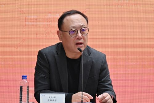 在野轟史哲不適任!他細數昔政績 逆風嗆:哪裡不好?