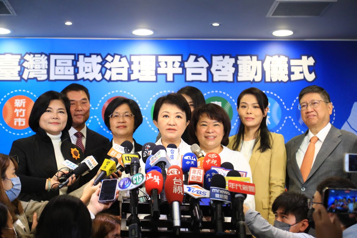 ▲盧秀燕受訪時避談總統話題，強調「今天重點是8位縣市長難得同時出席」。（圖／台中市政府提供，2023.02.16）