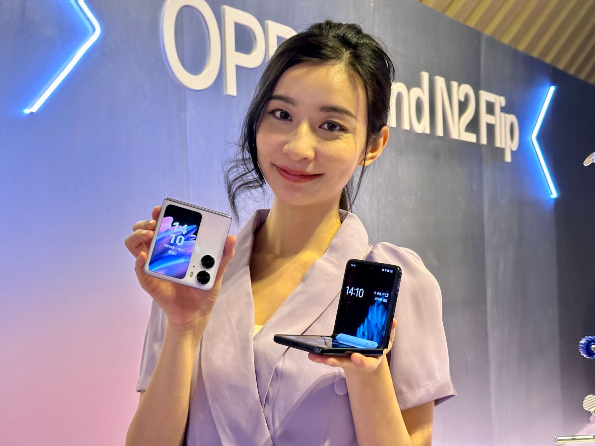 ▲OPPO Find N2 Flip正式登台，售價3萬1990元，預計2/25上市，即日起開放預購，預購加送手錶、閃充組等好禮。(圖／記者周淑萍攝)