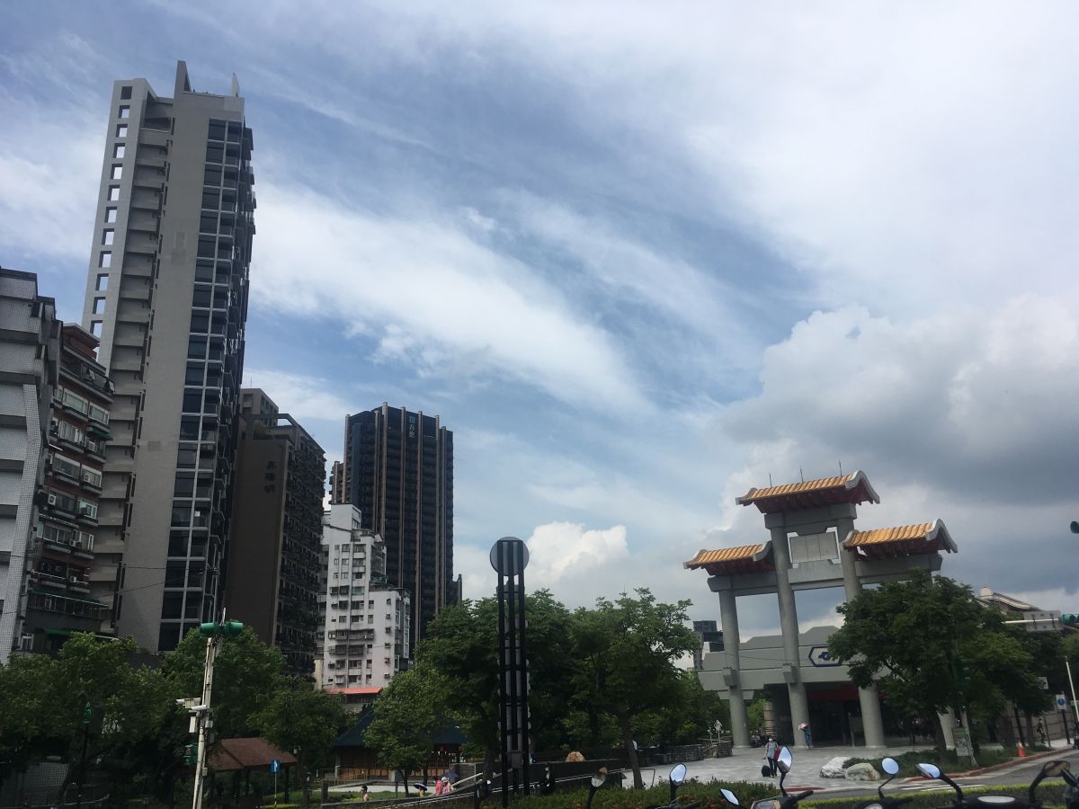 ▲北投區均價四字頭，舊公寓或小宅屋主有望獲得房貸補助。（圖／台灣房屋提供）