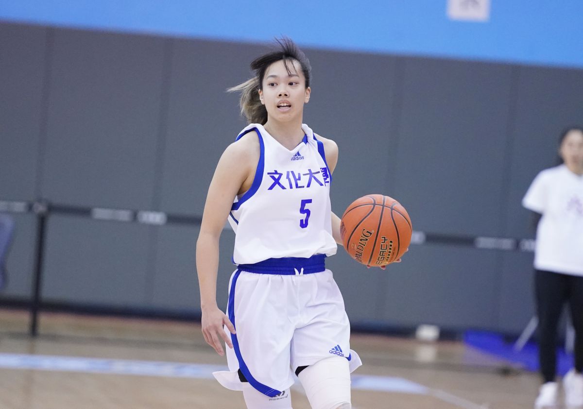 ▲文化大學曾萱儀UBA個人得分新高23分，送出5助攻。大專體總提供