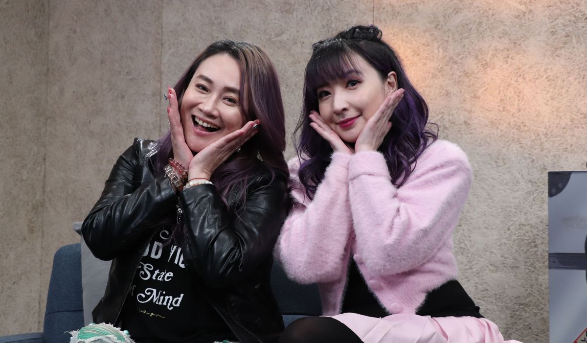 ▲林秀琴（左）過年期間，膽囊結石緊急動刀，右為王宜安。（圖／中天提供）