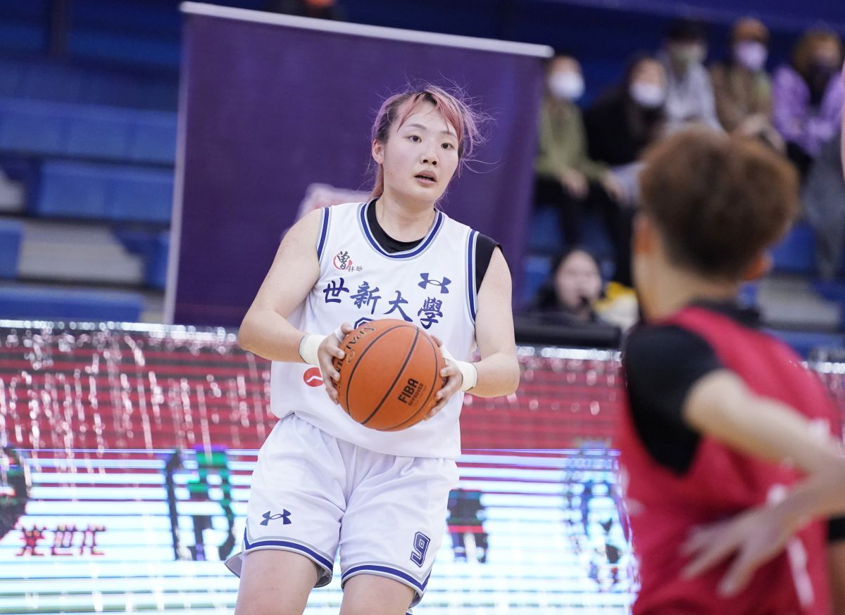 ▲世新大學許玟瑄11分5籃板。官方提供