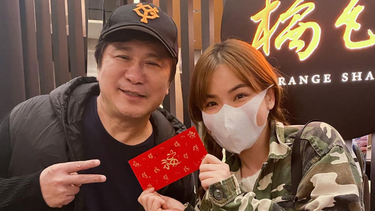 ▲陳沂（右）爆料胡瓜（左）真的會扶老太太過馬路，不只一次被狗仔拍到。（圖／翻攝陳沂臉書）