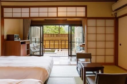 ▲「Hakone Kowakien Mikawaya Ryokan」是一間創立於1884 年的日式溫泉旅館，位於神奈川縣的箱根山的半山腰。（圖／Booking.com提供）