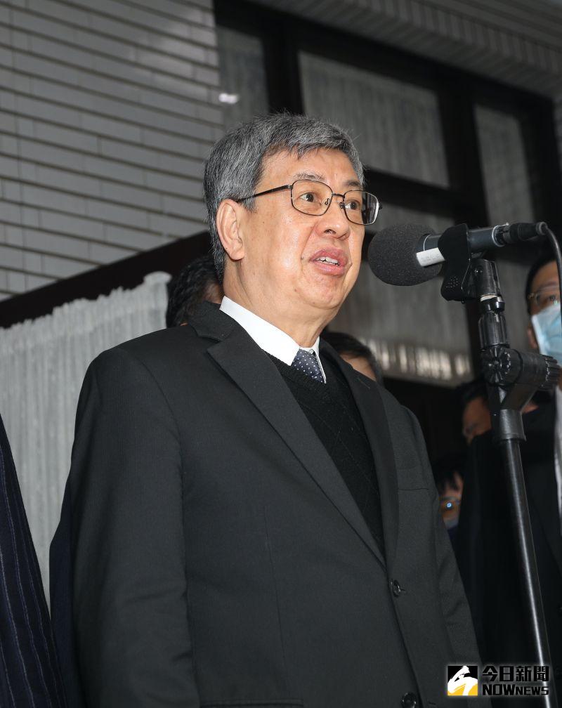 ▲陳建仁赴立法院施政報告與備詢,並在進入議場前受訪。(圖/記者陳明中攝,2023.02.24)