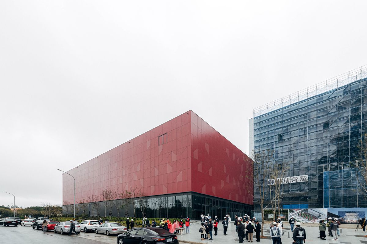 ▲張善政表示，「桃園會展中心」未來完工後將成為桃園的重要地標，也會是國際旅客就近參與國際會議的重要據點。（圖／桃園市政府提供）