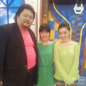 ▲戎祥與老婆賴芊合上小S節目。(圖/翻攝自戎祥微博) ▲戎祥與老婆賴芊合上小S節目。(圖/翻攝自戎祥微博)