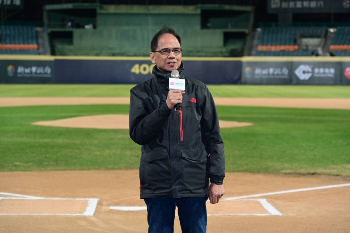 ▲立法院長游錫堃坦言包括他在內對老黨員的關懷都不夠。（圖／立法院提供）