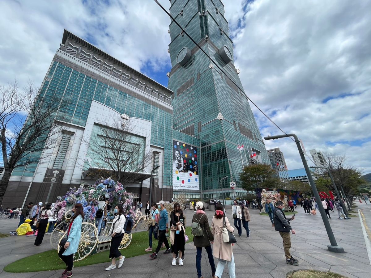 ▲明天天氣與今天落差不大，回暖力度更加明顯，北部地區可回歸到攝氏15-25度，天氣舒適宜出遊。（圖／NOWnews資料照）