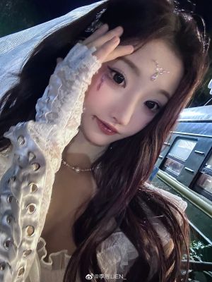 ▲都美竹的閨密李恩,宣稱要當吳亦凡官司的二審證人。(圖/翻攝自李恩微博) ▲都美竹的閨密李恩,宣稱要當吳亦凡官司的二審證人。(圖/翻攝自李恩微博)