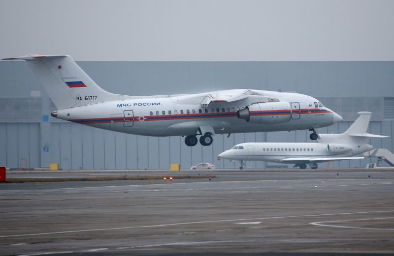 ▲俄羅斯聖彼得堡的普爾科沃機場（Pulkovo Airport），28日因故暫停所有航班，據傳是因有不明飛行物現蹤。資料照。（圖／美聯社／達志影像）
