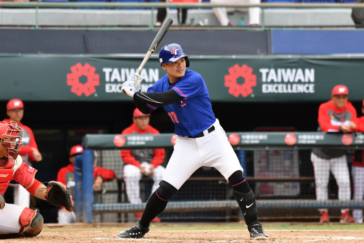 ▲張育成返抵台灣，受訪表示：「未來不排除加盟亞洲職棒。」（圖／NOWnews資料照）