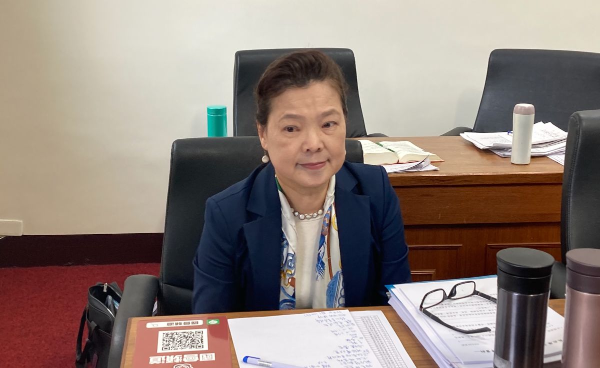 ▲核二廠2號機將在3月14日停機除役，台灣缺電憂慮再起，經濟部長王美花今（1）日出席立法院經濟委員會會中受訪指出，再生能源皆可實踐調度。（圖／記者鄭妤安攝影）