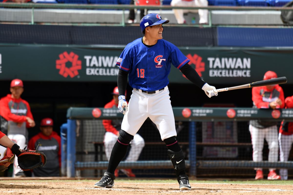 ▲WBC經典賽中華隊張育成。（圖／特約攝影林柏年攝）
