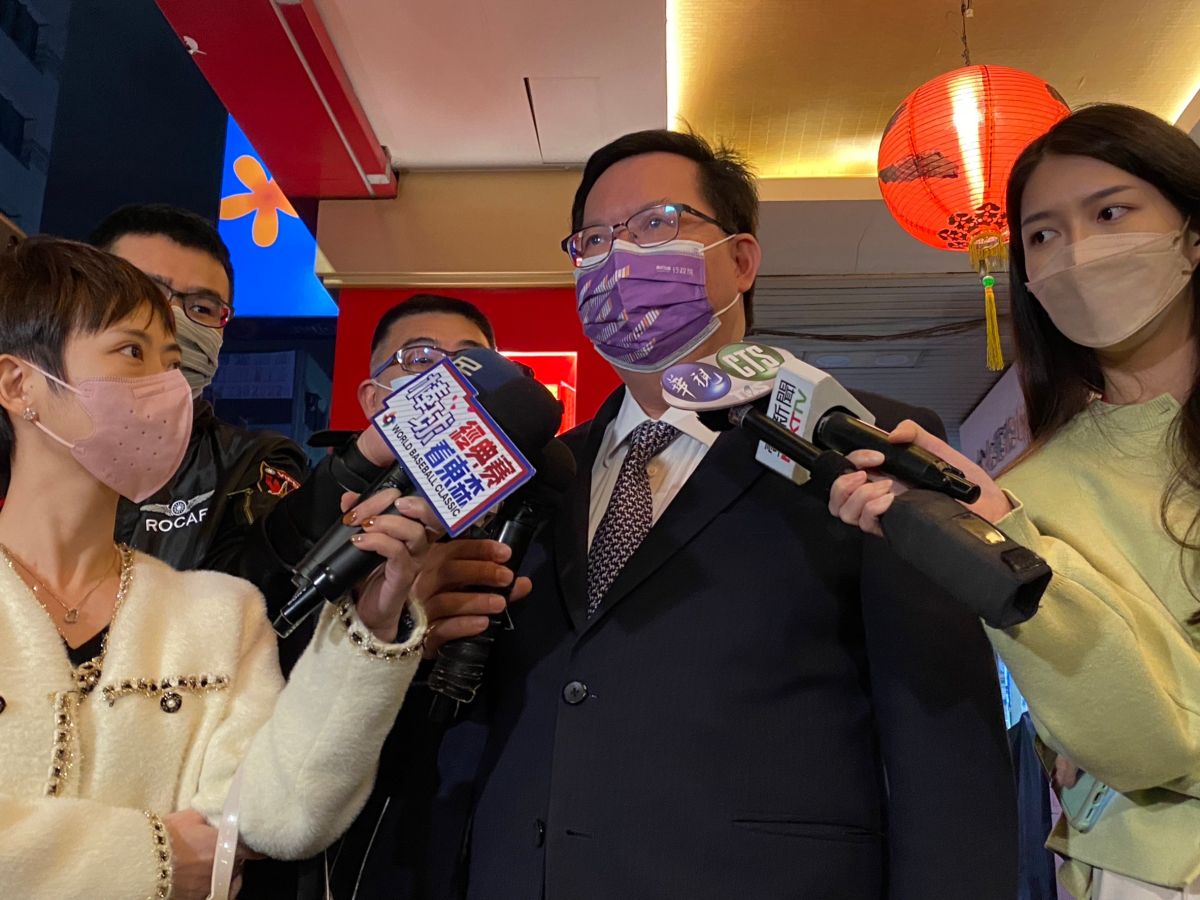 ▲對於《全動法》公告修法引發熱議，行政院副院長鄭文燦表示國防部遇到新的狀況，也產生一些不必要的誤解。（圖／記者陳威叡攝，2023.03.02）