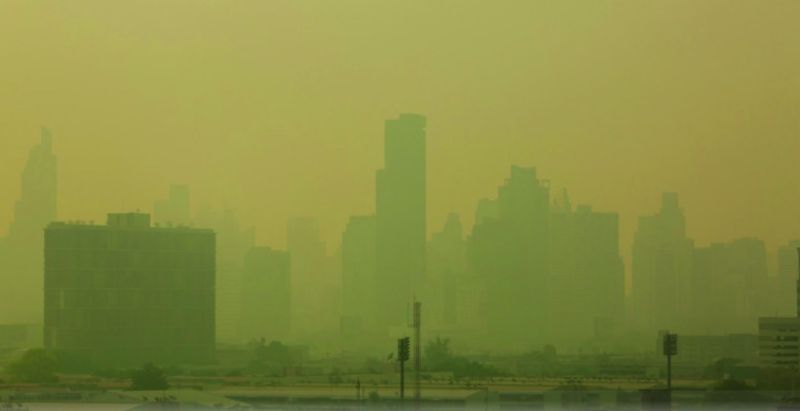 ▲歐洲聯盟機構歐洲環保署（European Environment Agency, EEA）今天發布報告指出，歐盟地區2021年有超過25萬人因為細懸浮微粒（PM2.5）污染死亡。示意圖，泰國空污嚴重資料照。（圖／翻攝自Bangkok Post）